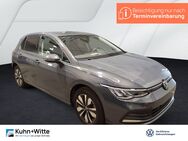 VW Golf, 2.0 TDI VIII Life Move, Jahr 2024 - Jesteburg