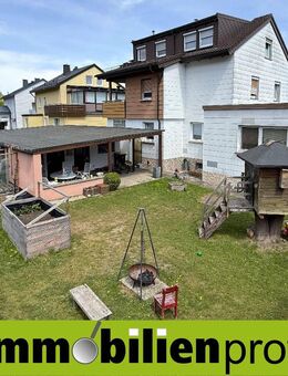 1348 - 3 Familienhaus Nähe Bad Steben - Naila