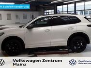 VW Tiguan, 1.5 eTSI R-Line, Jahr 2024 - Mainz