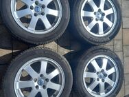 4 x gebrauchte Sommerreifen auf Volvo V50-Felgen - Lippstadt