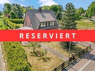 Freistehendes Haus mit schönem Anbau mit Blick auf den hinteren Garten - Heede (Niedersachsen)