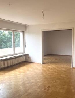"Renovierungsbedürftige 3-Zi.-Wohnung in Ortsrandlage von Ostfildern-Ruit" - Ostfildern