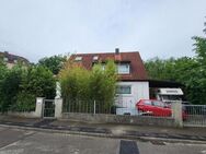 Nahe Nürnberg! Ein-/ Zweifamilienhaus in guter Wohnlage von Roth *PROVISIONSFREI* zu erwerben - Roth (Bayern)