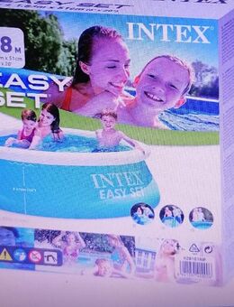 Swimmingpool mit float Matratze, und Electric Airpump - Rauhenebrach