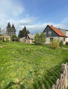 Top Lage /Traumgrundstück/Doppelhaushälfte/sanierungsbedürftig/großes Nebengelass/ maximales Potential für Anbau/Umbau/Erweiterung - Neukirchen (Erzgebirge)