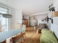 Historischer Altbau trifft modernen Komfort: 4 Zimmer mit Balkon in Friedrichshain - Berlin