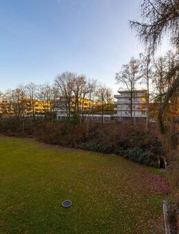 Bezugsfreie Eigentumswohnung mit Aufzug und Balkon in Konstanz-Königsbau - Konstanz