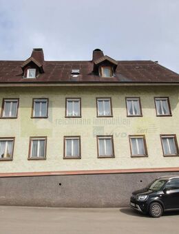 Vielseitiges MFH mit Renovierungspotenzial in Schonach im Schwarzwald - Ideal für Familien, Mehrgenerationenwohnen oder Investoren! - Schonach (Schwarzwald)