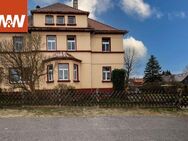 Attraktives Zweifamilienhaus mit vielfältigen Nutzungsmöglichkeiten in ruhiger Lage - Ebersbach-Neugersdorf Neugersdorf