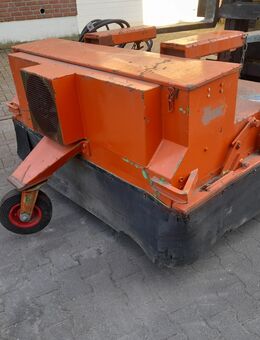 Kehrmaschine Stapler - Isselburg