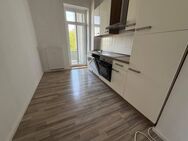 Wohnen im Lutherviertel - EBK *** - Balkon - im 2.OG* - Laminat* - Chemnitz
