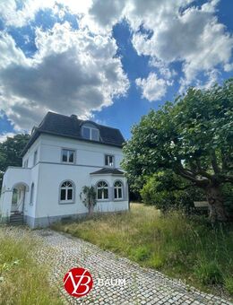 Klassische Villa mit traumhaftem Blick über die Felder bis hin zum Rhein - Meerbusch