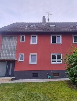 TOP KAPITALANLAGE- 3 Zimmer Dachgeschoss-Wohnung mit Gartenanteil -ALLERSBERG - Allersberg