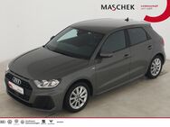Audi A1, Sportback S line 30 TFSI Black VC, Jahr 2018 - Wackersdorf