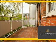 **ZENTRALES WOHNEN IM ALSTERTAL** renovierte 2-Zimmer-Wohnung mit sonnigem Balkon + TG - Hamburg