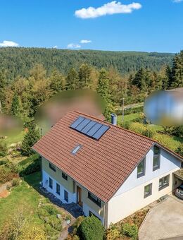 Großzügiges Einfamilienhaus mit Einliegerwohnung in begehrter Aussichtslage in Kapfenhardt - Unterreichenbach