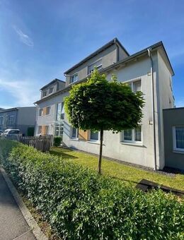 Schöne helle 4-Zimmer-Wohnung mit Balkon - Schwäbisch Gmünd