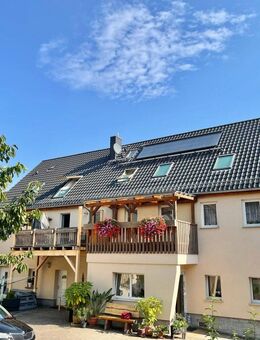 Viel Platz ! 5-Zimmer-Wohnung im Drei-Seiten-Hof in Dresden-Weißig - Dresden