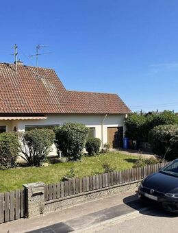 Modernisierungsbedürftiges Einfamilienhaus mit Potenzial in schöner Lage von Winterlingen - Winterlingen