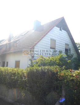 Kernsanierung notwendig : Doppelhaushälfte in ruhiger Lage in Neutraubling - Neutraubling