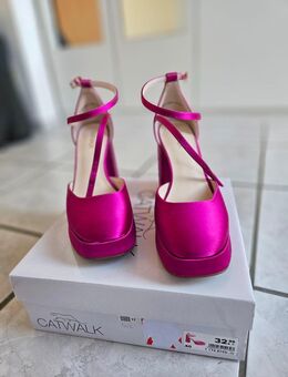Neue High Heels - Vlotho