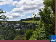 Baugrund mit tollem Blick über den Ort direkt am Waldrand! Altbestand vorhanden. - Weilrod