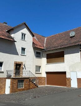 GROSSZÜGIGES WOHNHAUS MIT KLEINEM HOF! KEINE KÄUFERPROVISION! - Gudensberg