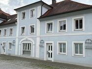 Mehrfamilienhaus im Zentrum von Schillingsfürst - Zur Kapitalanlage - 5 Wohneinheiten - Schillingsfürst