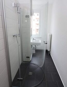 So einfach kann Wohnen sein...EG-Wohnung mit bodengleicher Dusche im Grünen!!! - Freiberg