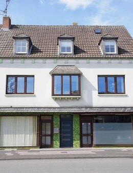 Wohnhaus mit großer Maisonette-Wohnung und Gewerbeeinheit in Goch! Potenzial für Handwerker und Selbstständige! - Goch