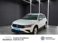 VW Tiguan, 2.0 TDI Life IQ-Light, Jahr 2021 - Bielefeld