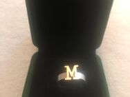 Ring mit Buchstabe M.zu verschenken. Box nicht dabei - Dresden