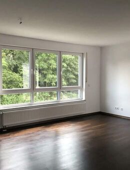 Attraktive 3-Zimmer-Wohnung mit Balkon, Garage und hochwertiger Ausstattung in Paderborn-Kernstadt - Paderborn