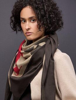 STREET ONE Halstuch, im dreieckigen Schnitt