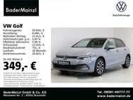 VW Golf, 1.5 eTSI Life, Jahr 2023 - Wolfratshausen