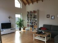 Helle 2,5-Zi.-Wohnung mit Küche und Balkon am Leimenberg in Bensheim, ideal für Singles und Paare - Bensheim