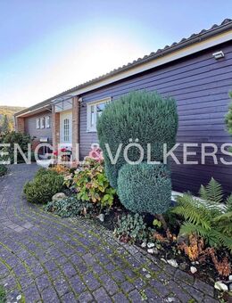 Attraktiver Bungalow mit wunderschönem Grundstück in ruhiger Lage von Bovenden! - Bovenden