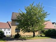 Einfamilienhaus mit drei Wohnungen und großzügigem Grundstück - Kirchehrenbach