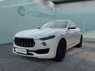 Maserati Levante, 3.0 GranLusso SQ4 V6 AWD ZEGNA-, Jahr 2020 - München