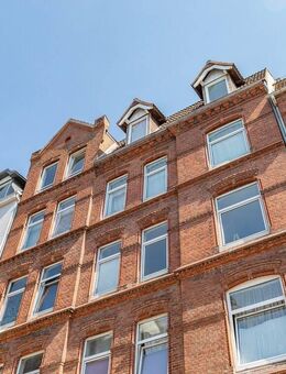 Flotte 2-Zimmer-Altbauwohnung in zentraler Lage - auch WG-geeignet! - Kiel
