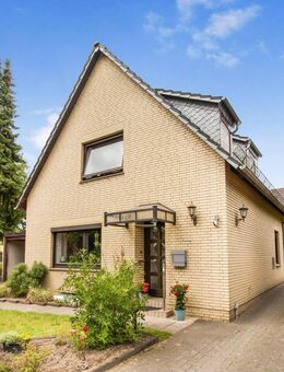 Freistehendes Einfamilienhaus mit Garage und kleinem Garten in guter Lage von Burg-Grambke - Bremen