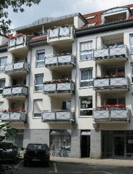 Dreiraumwohnung mit Balkon und Aufzug - Leipzig