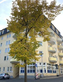 Vermietete 2-Raum Wohnung mit Balkon und TG-Stpl. in ausgezeichneter Lage! Aufzug, 1.OG - Plauen
