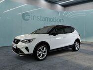 Seat Arona, FR AUTOMATIK ALLWETTER DIG-DISPLAY APPLE ANDROID, Jahr 2022 - München