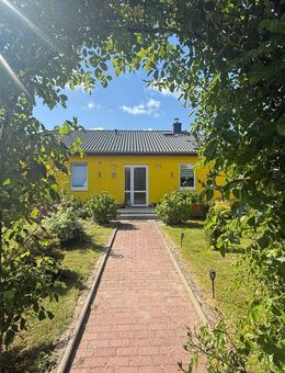 Idyllischer Bungalow mit gepflegtem Grundstück in Hanstorf - Satow