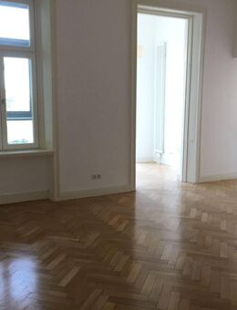 Attraktives Zuhause zum Wohnen und teilgewerblich nutzbar - neuwertige 4 Zimmerwohnung mit Wintergarten frei ab 1. November 2025 - Hamburg