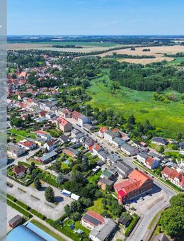 MFH mit 3 Mietparteien // Großes Investitionspotenzial // Eigennutzung möglich // Nähe Greifswald - Gützkow