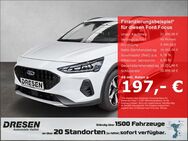 Ford Focus, 1.0 Active X Lim MHEV 125PS, Jahr 2022 - Bonn