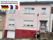 Renovierungsbedürftigens Ein bis Zweifamilienhaus in Bexbach / Frankenholz zu verkaufen - Bexbach