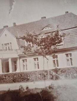 Freie Wohnung - Historisches Gutshaus als Mehrfamilienhaus kurz vor der Insel Usedom - Lühmannsdorf
